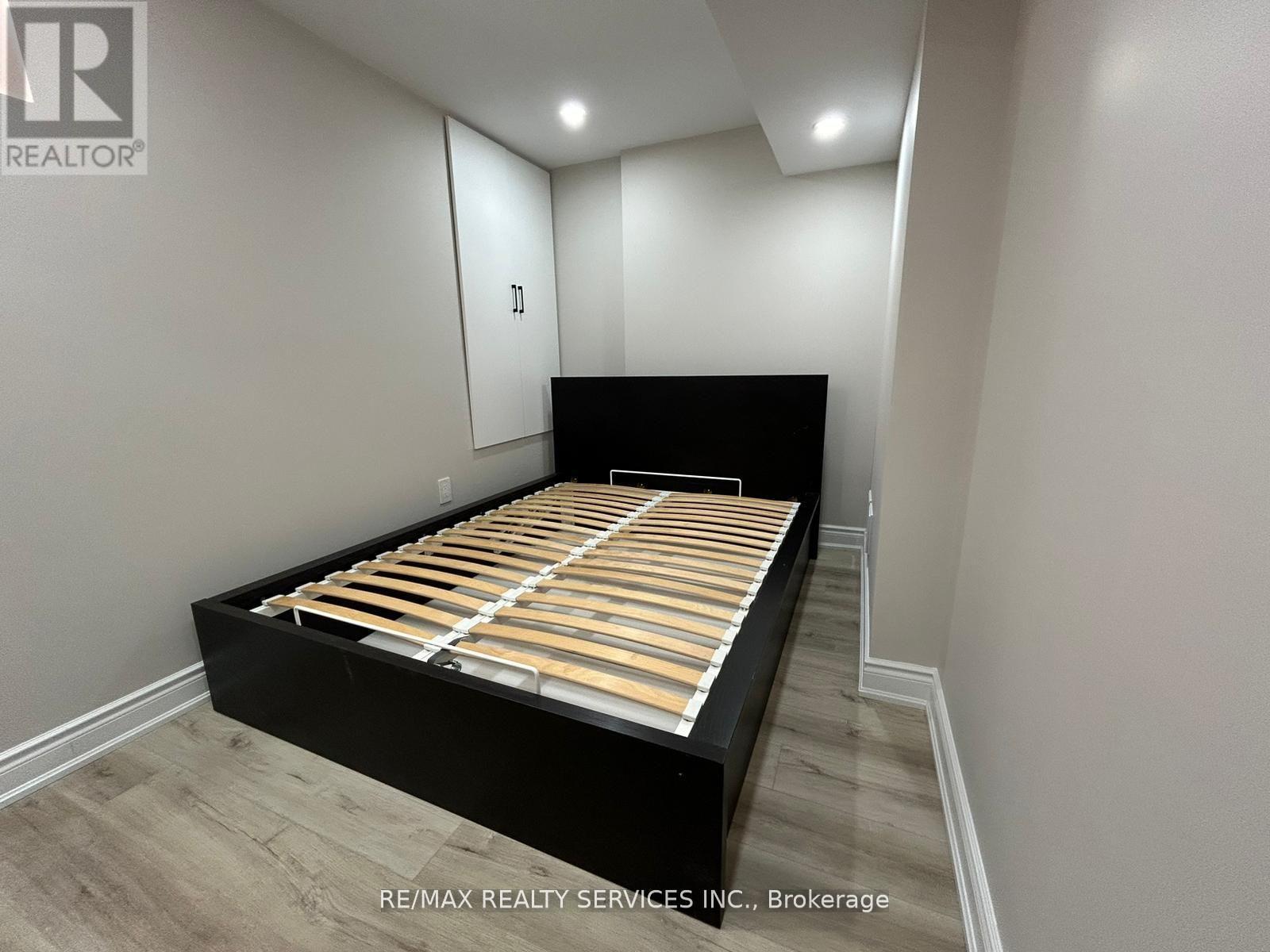 (Bsmnt) - 5944 Shelford Terrace, Mississauga, Ontario  L5M 6K3 - Photo 8 - W13688026