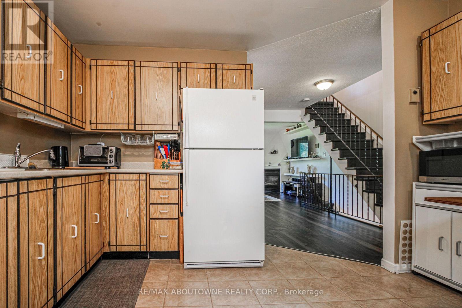 50 - 2440 Bromsgrove Road, Mississauga, Ontario  L5J 4J7 - Photo 13 - W13688030