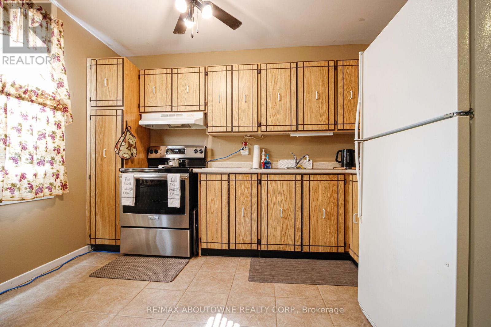 50 - 2440 Bromsgrove Road, Mississauga, Ontario  L5J 4J7 - Photo 14 - W13688030