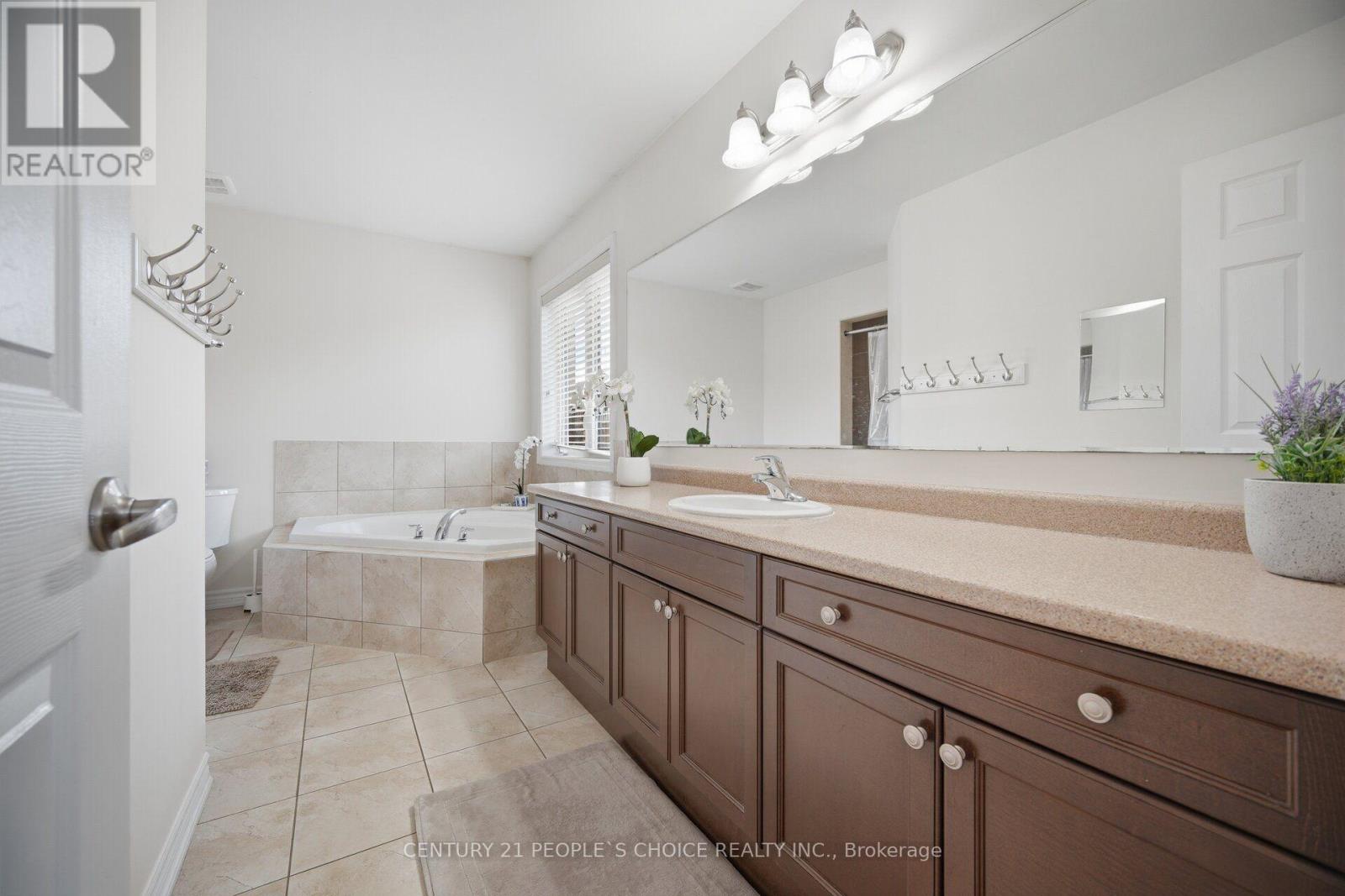 96 Enford Crescent, Brampton, Ontario  L7A 4C6 - Photo 23 - W13688046