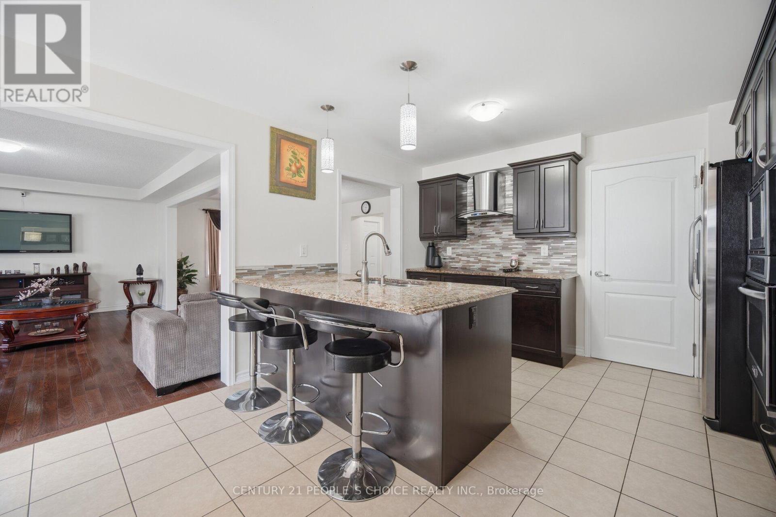 96 Enford Crescent, Brampton, Ontario  L7A 4C6 - Photo 8 - W13688046