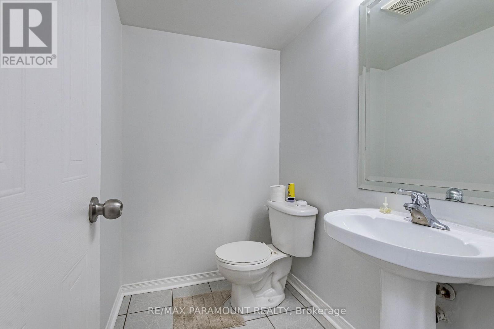 22 Checkerberry Crescent, Brampton, Ontario  L6R 2S6 - Photo 17 - W13688100