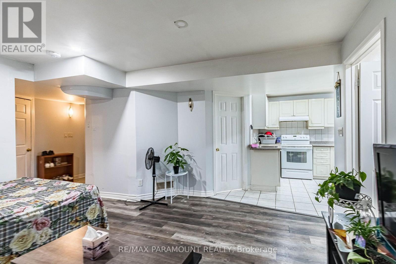 22 Checkerberry Crescent, Brampton, Ontario  L6R 2S6 - Photo 35 - W13688100