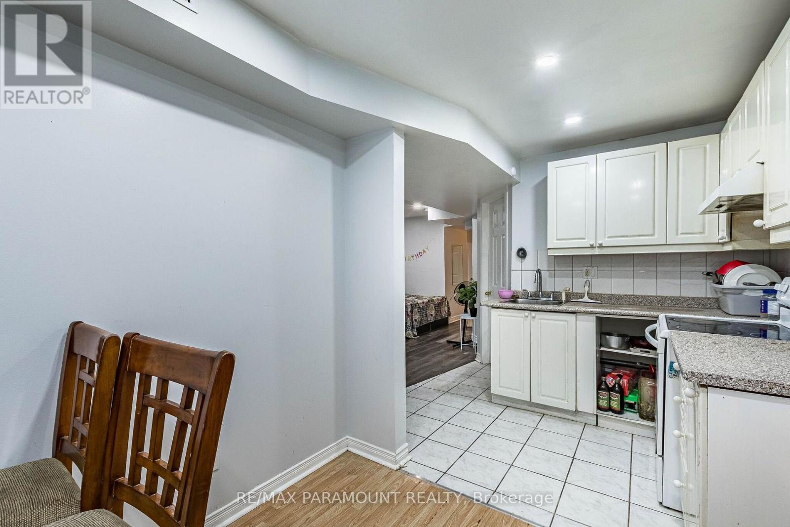 22 Checkerberry Crescent, Brampton, Ontario  L6R 2S6 - Photo 37 - W13688100