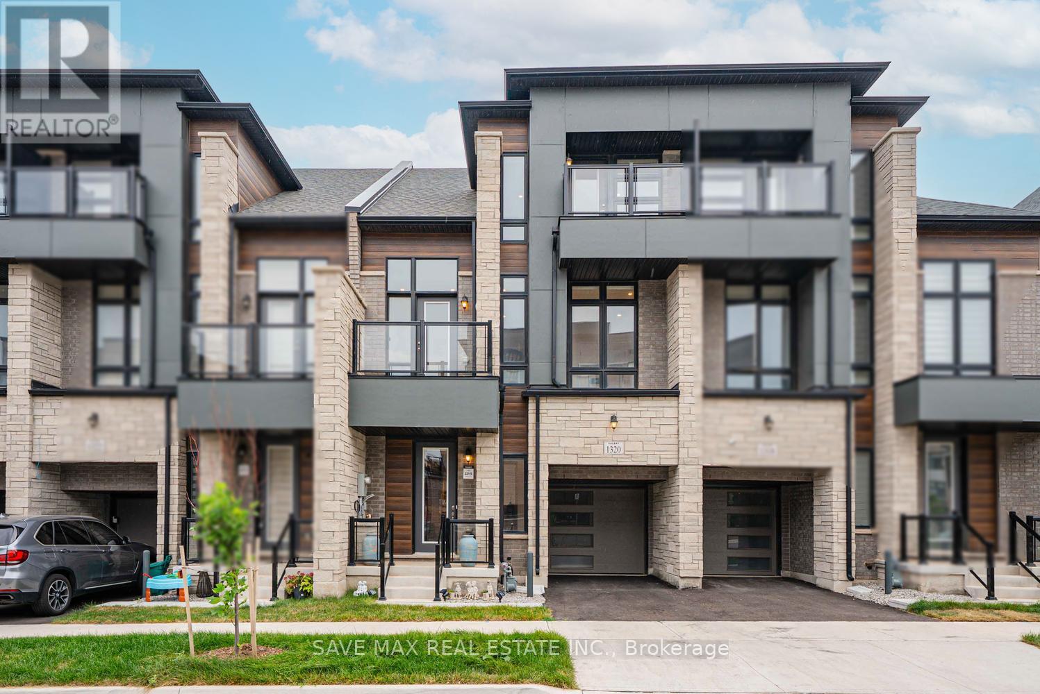 1320 Anthonia Trail, Oakville, Ontario  L6H 7Z2 - Photo 2 - W13688102