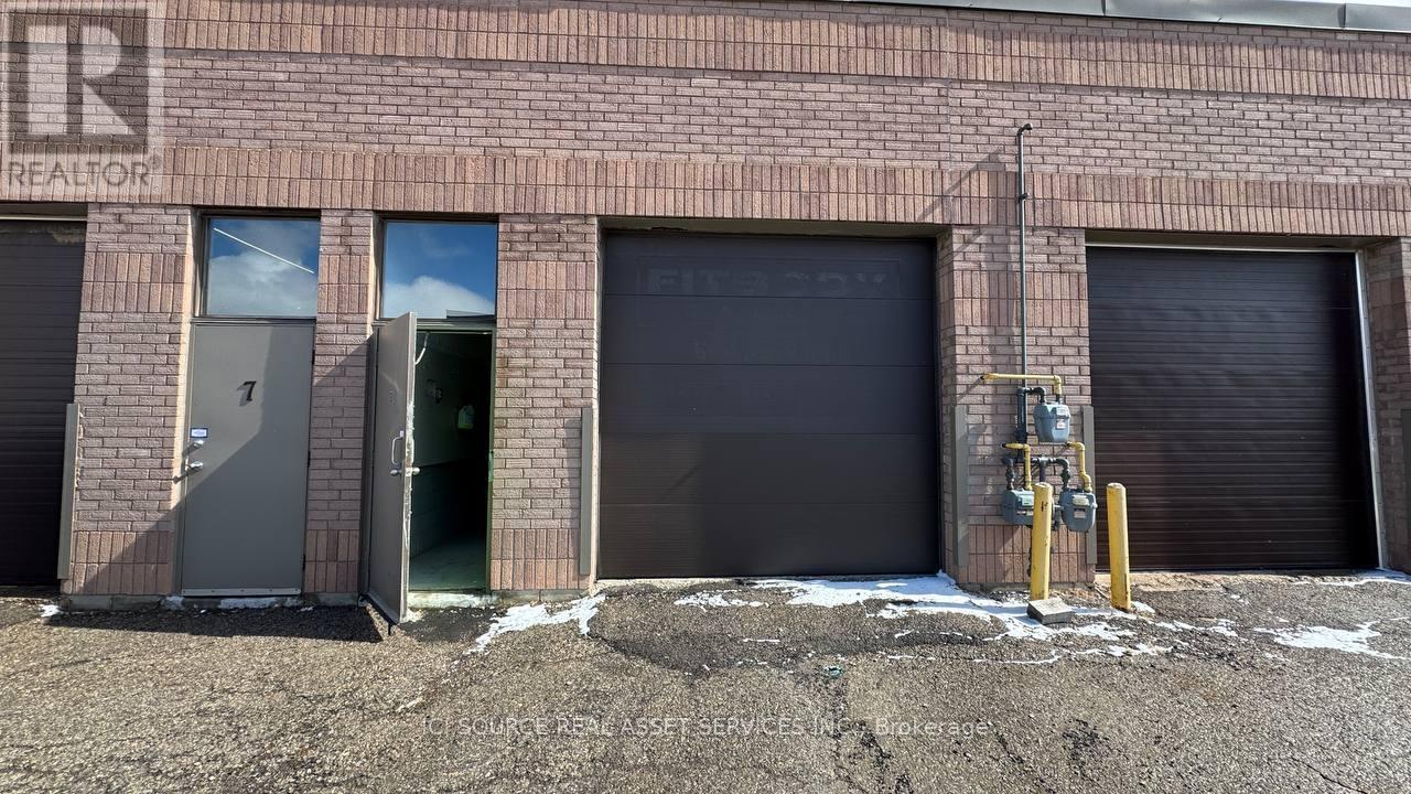 4 - 78 Centennial Road, Orangeville, Ontario  L9W 1P9 - Photo 2 - W13688104