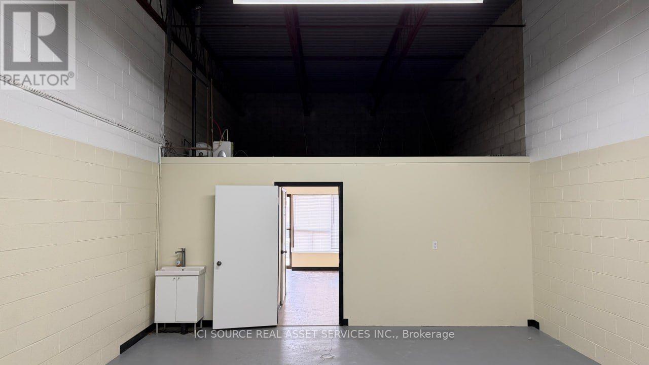 4 - 78 Centennial Road, Orangeville, Ontario  L9W 1P9 - Photo 6 - W13688104