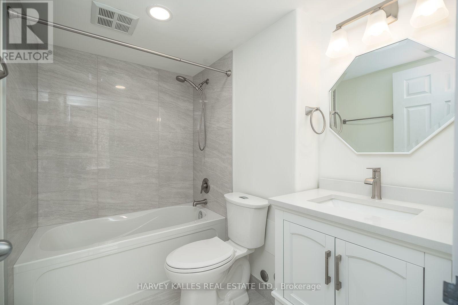 521 - 20 Southport Street, Toronto, Ontario  M6S 4Y8 - Photo 30 - W13688144
