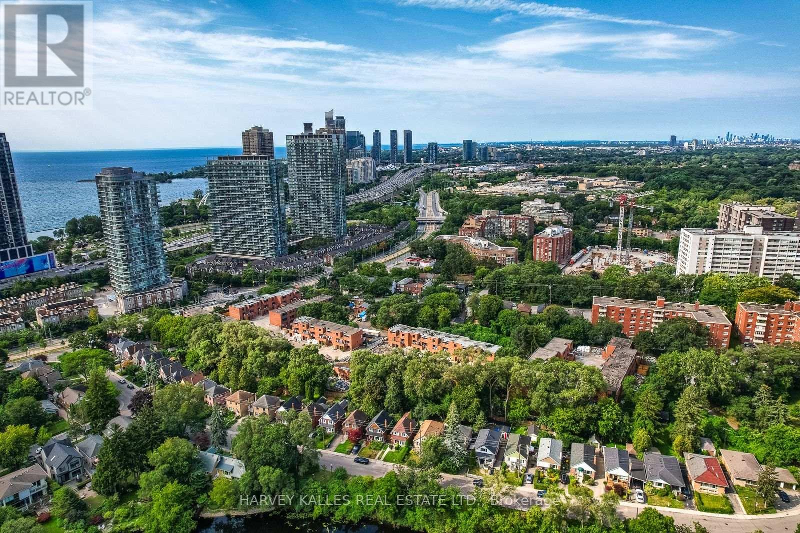 521 - 20 Southport Street, Toronto, Ontario  M6S 4Y8 - Photo 36 - W13688144