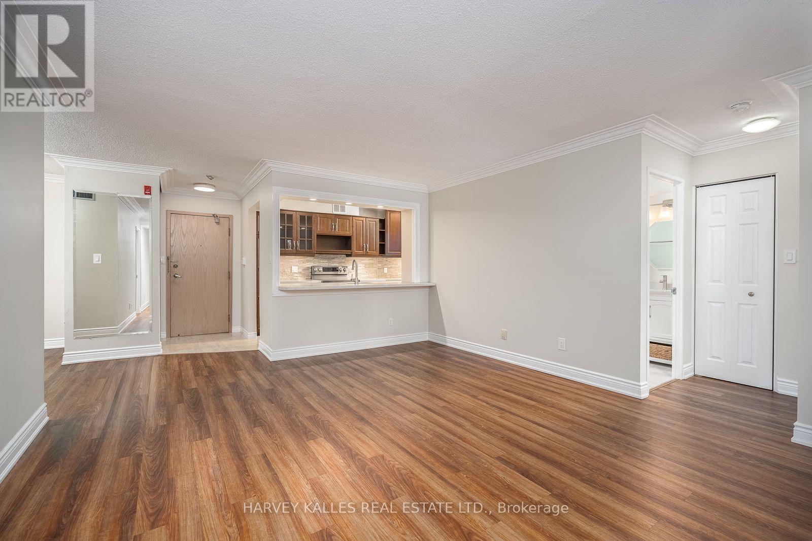 521 - 20 Southport Street, Toronto, Ontario  M6S 4Y8 - Photo 7 - W13688144