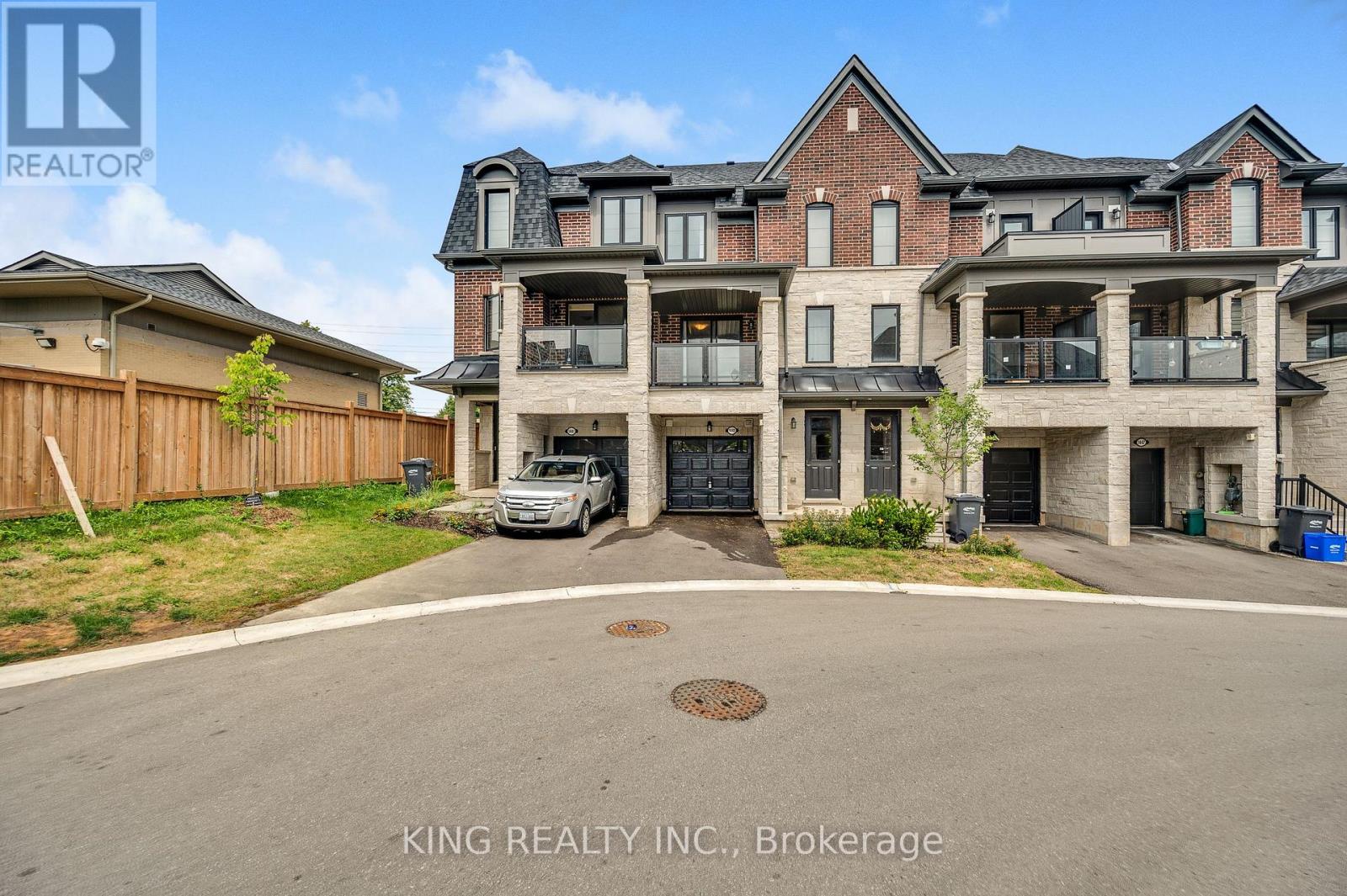 1443 NATIONAL COMMON, Burlington, Ontario