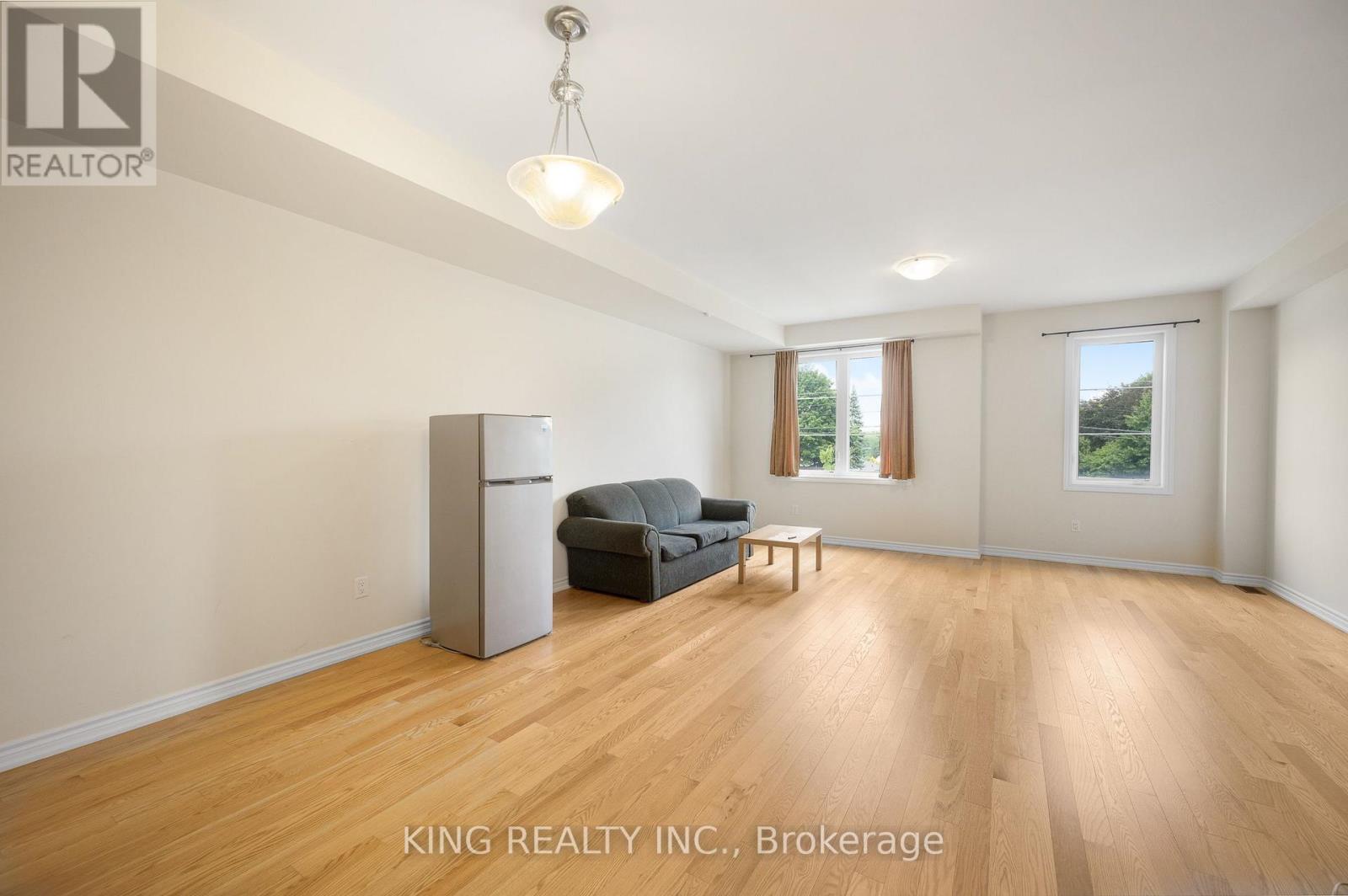 1443 National Common, Burlington, Ontario  L7P 0V7 - Photo 18 - W13688166