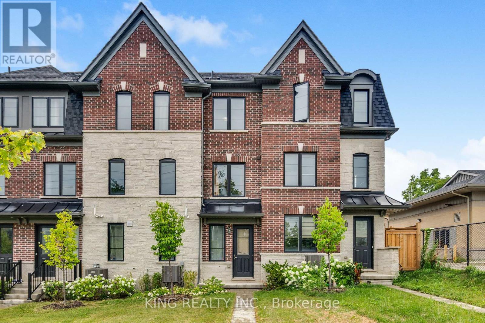 1443 National Common, Burlington, Ontario  L7P 0V7 - Photo 46 - W13688166