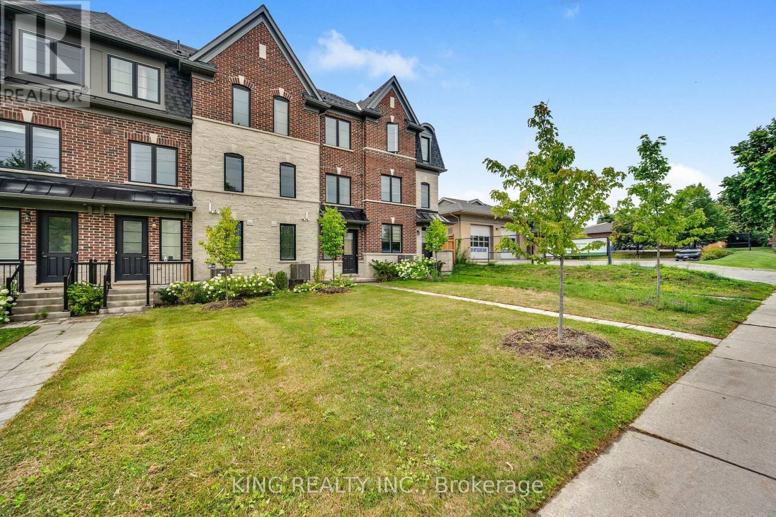 1443 National Common, Burlington, Ontario  L7P 0V7 - Photo 48 - W13688166