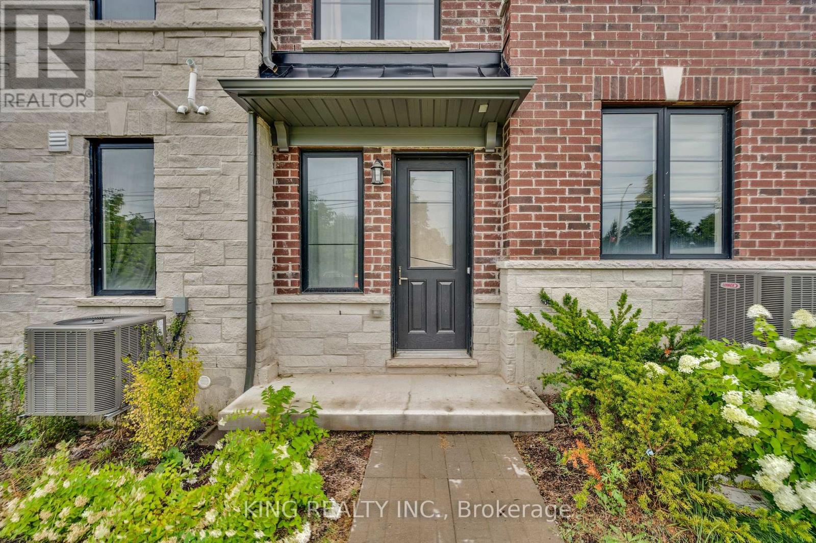 1443 National Common, Burlington, Ontario  L7P 0V7 - Photo 49 - W13688166