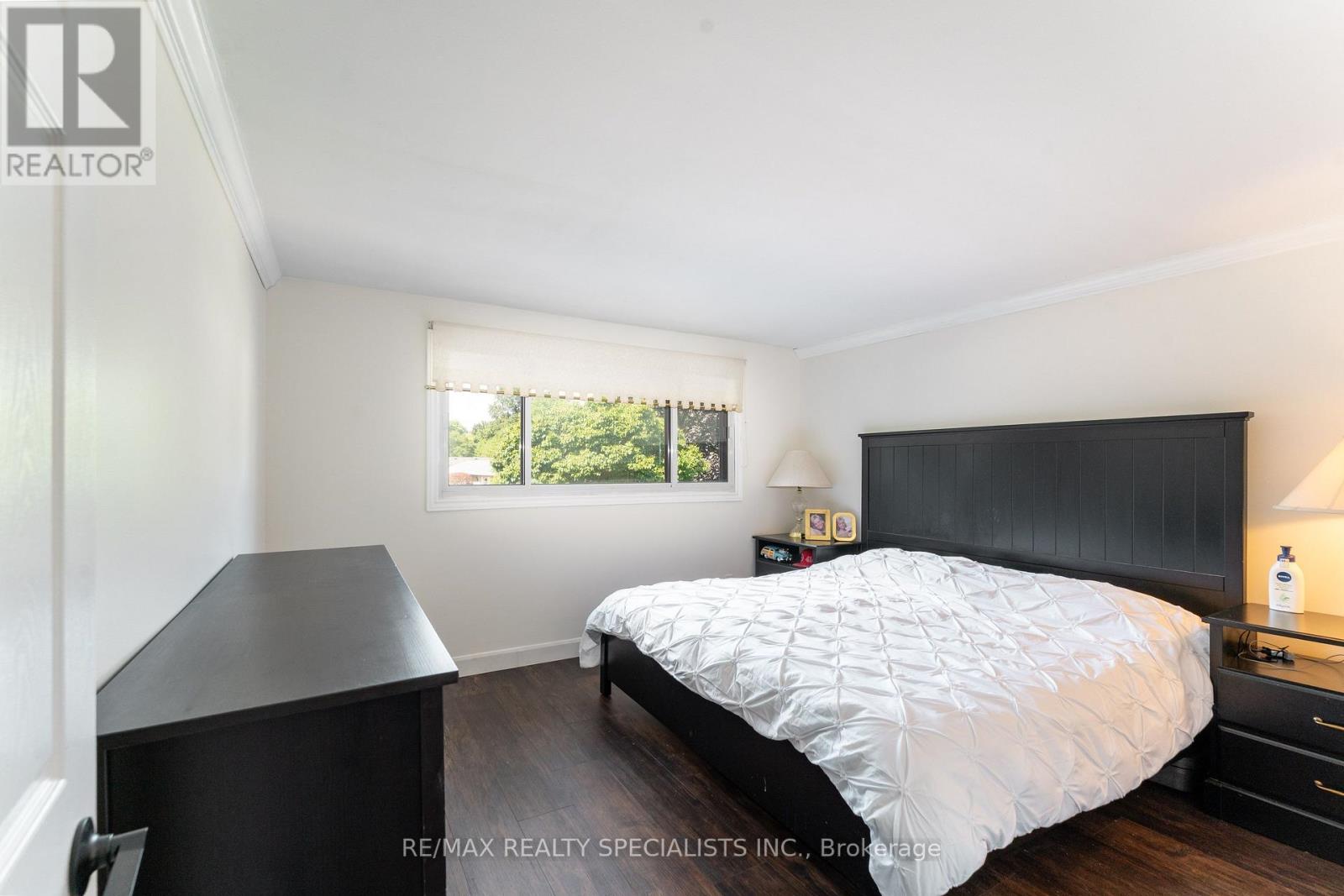 1319 Sherwood Court, Burlington, Ontario  L7M 1C8 - Photo 22 - W13688172