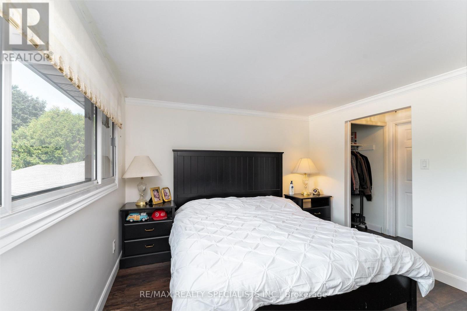 1319 Sherwood Court, Burlington, Ontario  L7M 1C8 - Photo 23 - W13688172
