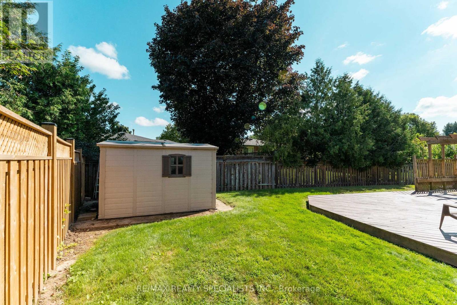 1319 Sherwood Court, Burlington, Ontario  L7M 1C8 - Photo 35 - W13688172