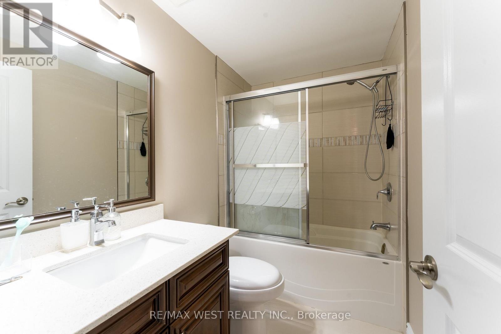 3098 Driftwood Drive, Burlington, Ontario  L7M 1X6 - Photo 20 - W13688194