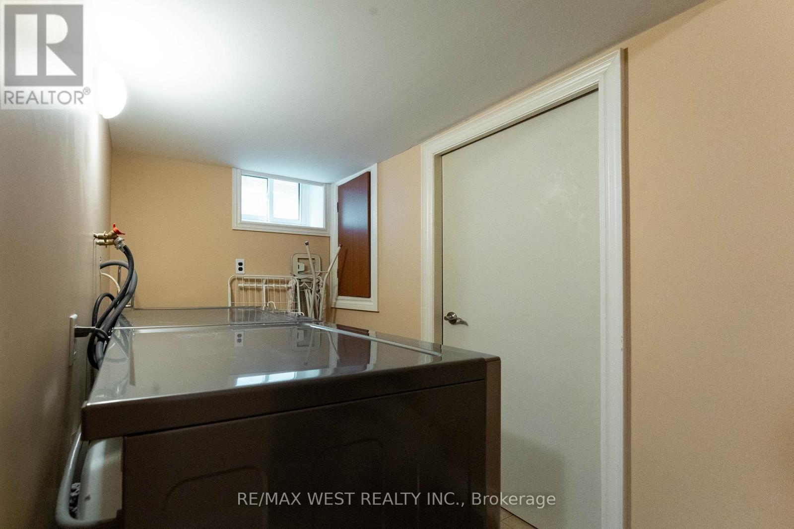 3098 Driftwood Drive, Burlington, Ontario  L7M 1X6 - Photo 31 - W13688194