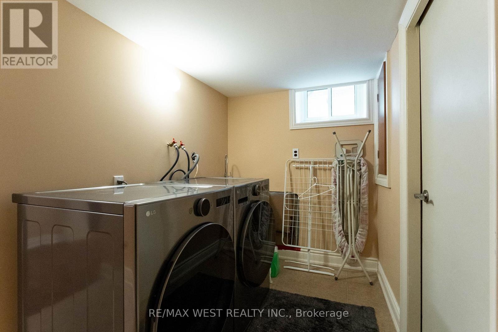 3098 Driftwood Drive, Burlington, Ontario  L7M 1X6 - Photo 32 - W13688194