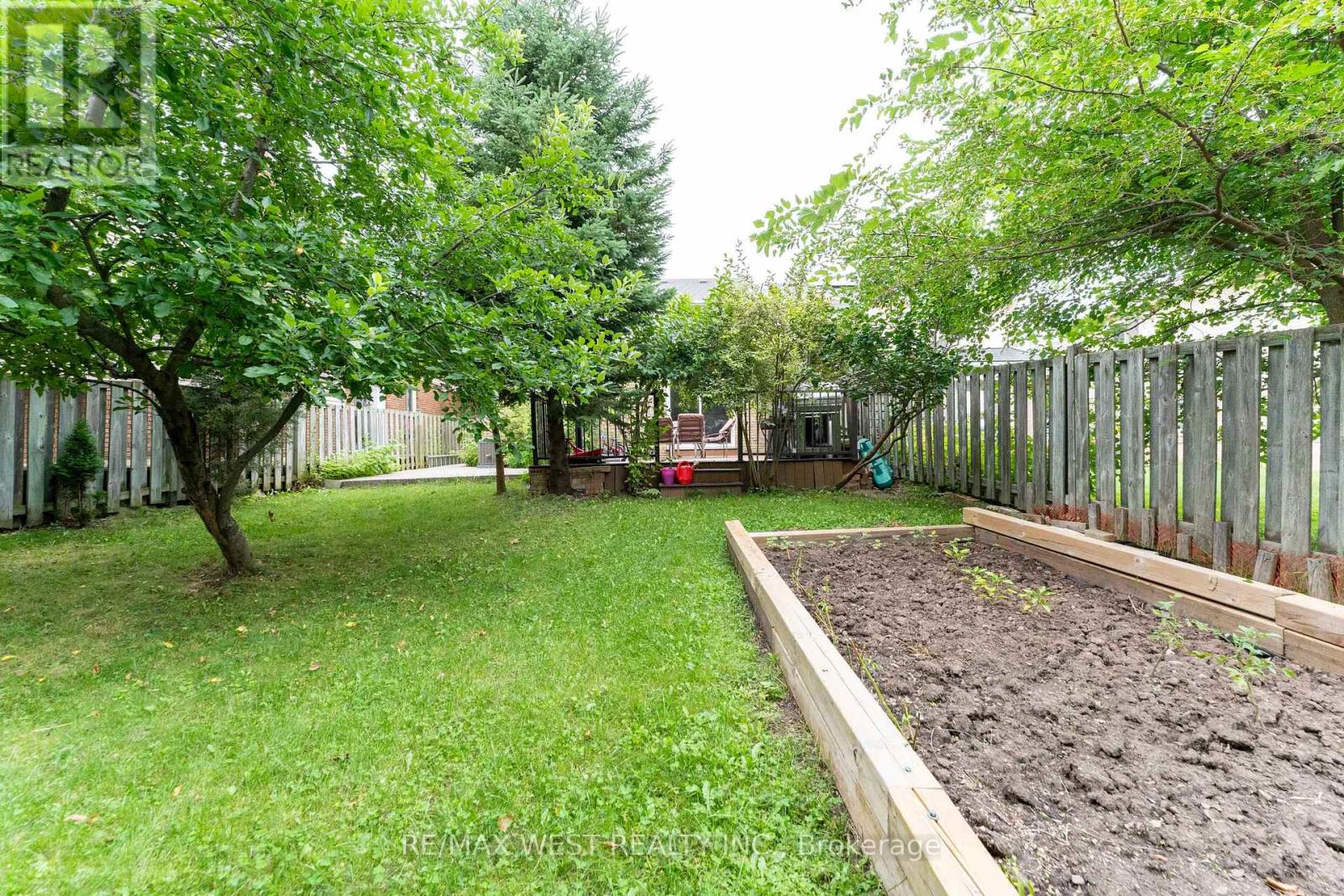 3098 Driftwood Drive, Burlington, Ontario  L7M 1X6 - Photo 40 - W13688194