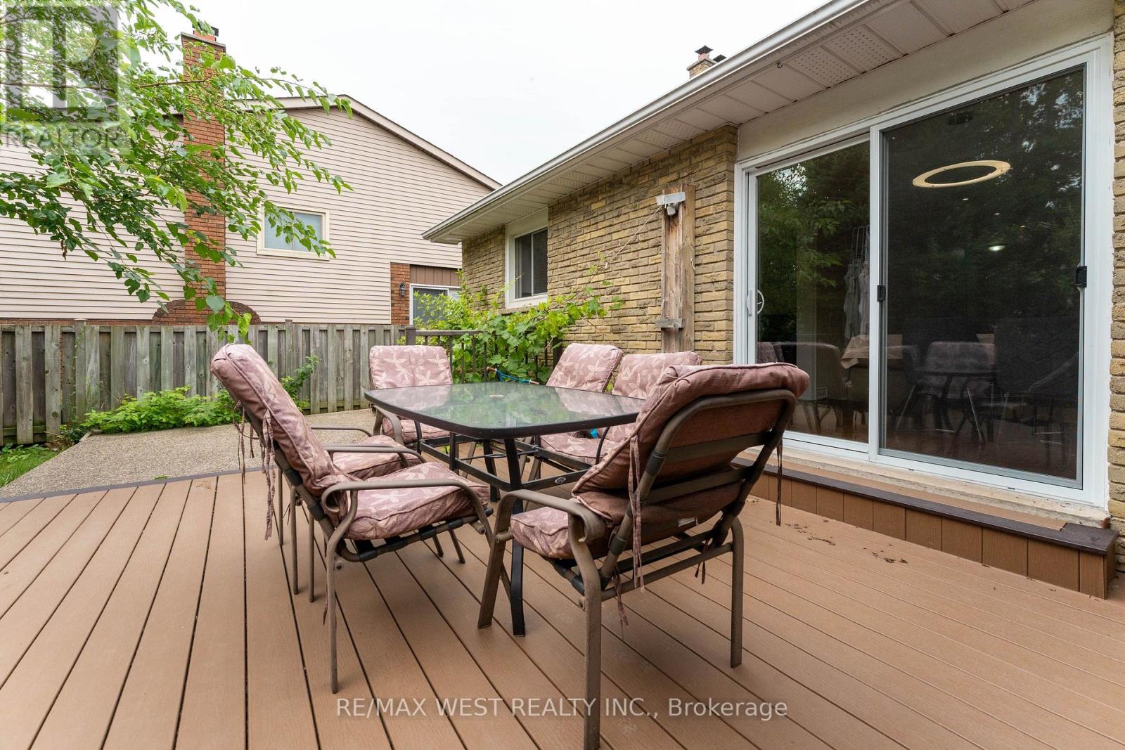 3098 Driftwood Drive, Burlington, Ontario  L7M 1X6 - Photo 45 - W13688194