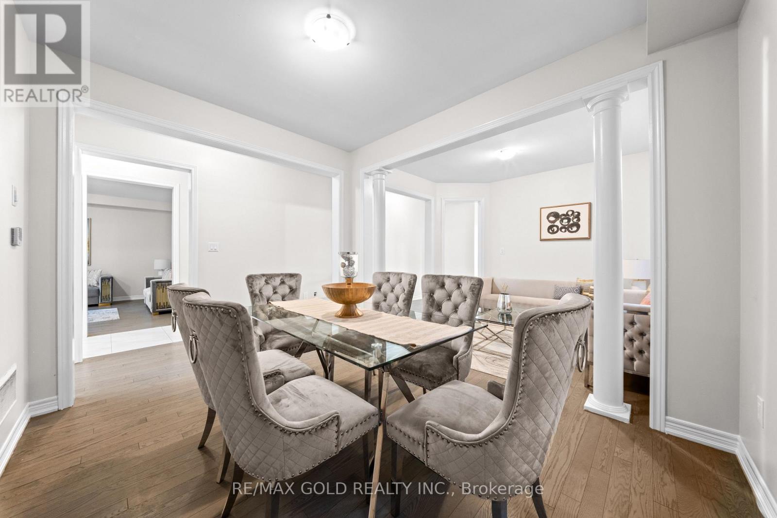 26 Unwind Crescent, Brampton, Ontario  L6X 5J6 - Photo 4 - W13688202