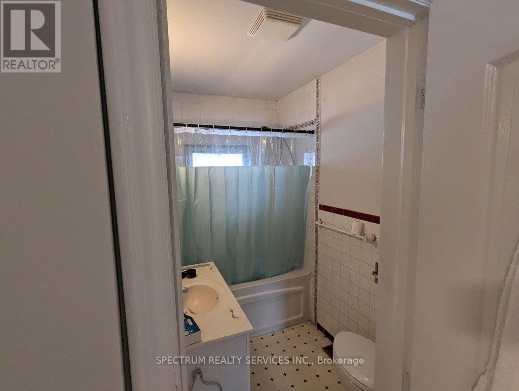 5006 Derry Road W, Burlington, Ontario  L7M 0R6 - Photo 10 - W13688222