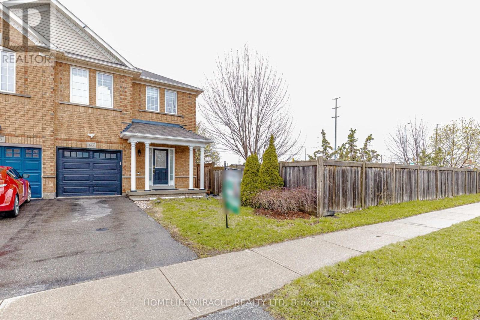 60 Bushmill Circle, Brampton, Ontario  L7A 0K8 - Photo 3 - W13688228