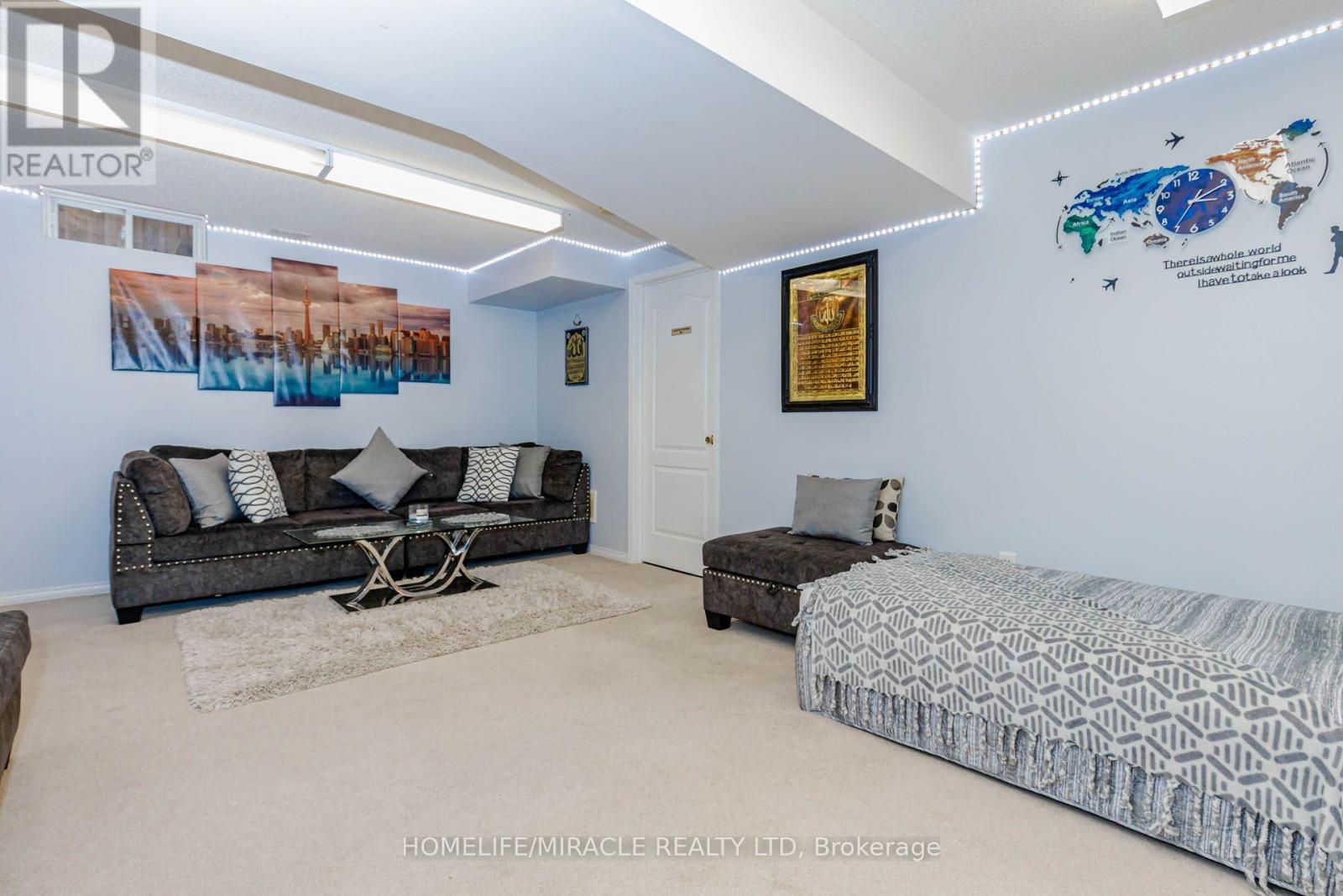 60 Bushmill Circle, Brampton, Ontario  L7A 0K8 - Photo 48 - W13688228