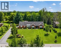 233 CAIRNS Crescent, Fort Erie, Ontario