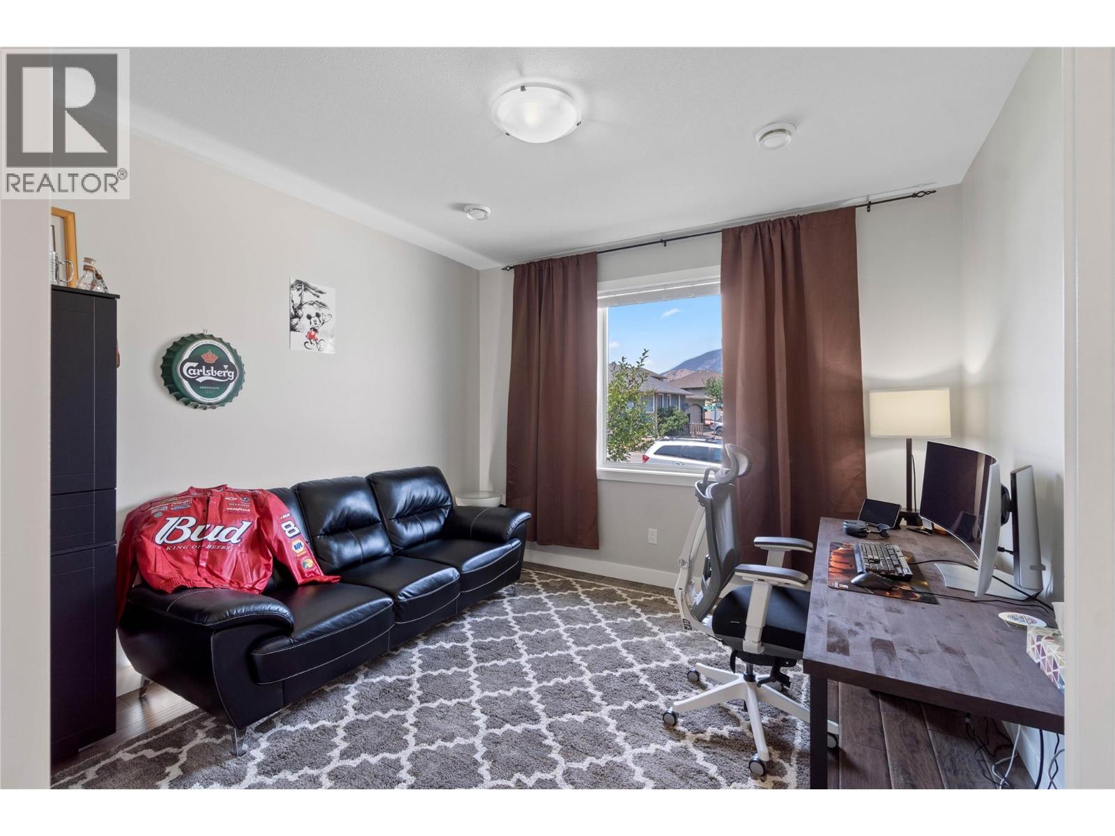 8901 Grizzly Crescent, Kamloops, British Columbia  V2C 6T9 - Photo 8 - 10393904