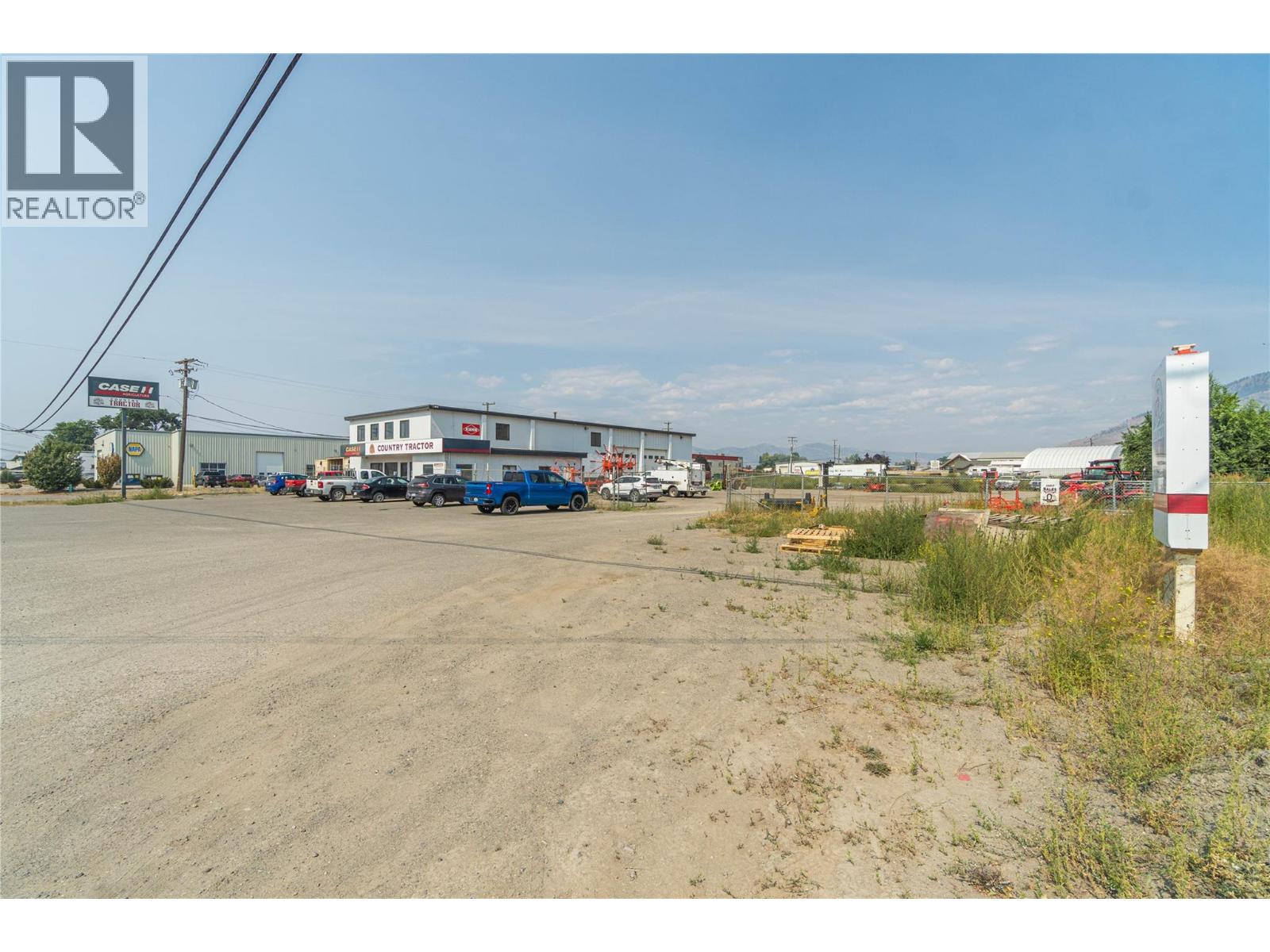 580 Chilcotin Road, Kamloops, British Columbia  V2H 1G5 - Photo 3 - 10397125