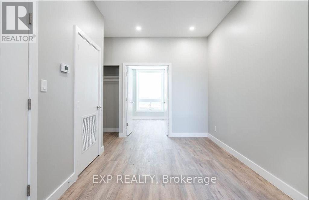 2 - 104 Wellington Street N, Hamilton, Ontario  L8R 1N3 - Photo 10 - X13688096