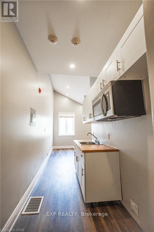 2 - 70 Victoria Avenue S, Hamilton, Ontario  L8N 2S7 - Photo 3 - X13688110