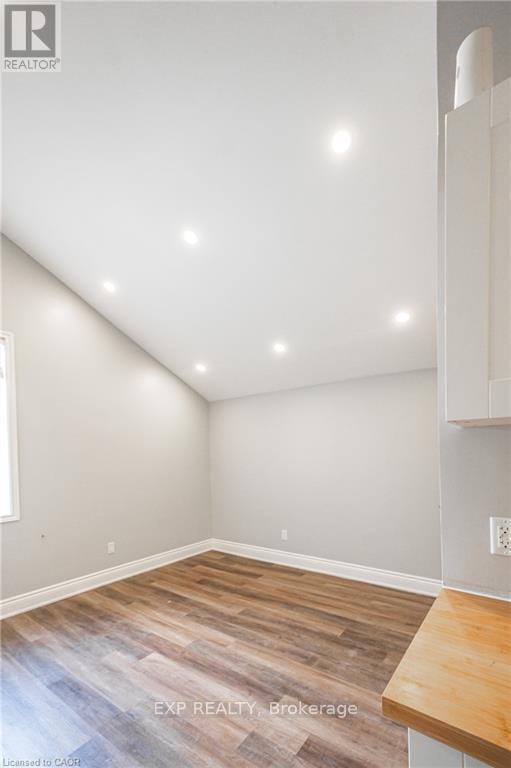 2 - 70 Victoria Avenue S, Hamilton, Ontario  L8N 2S7 - Photo 4 - X13688110