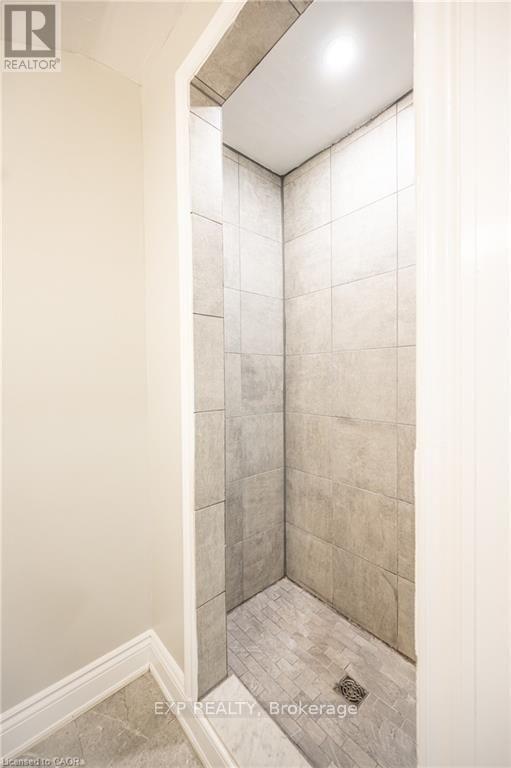 2 - 70 Victoria Avenue S, Hamilton, Ontario  L8N 2S7 - Photo 7 - X13688110