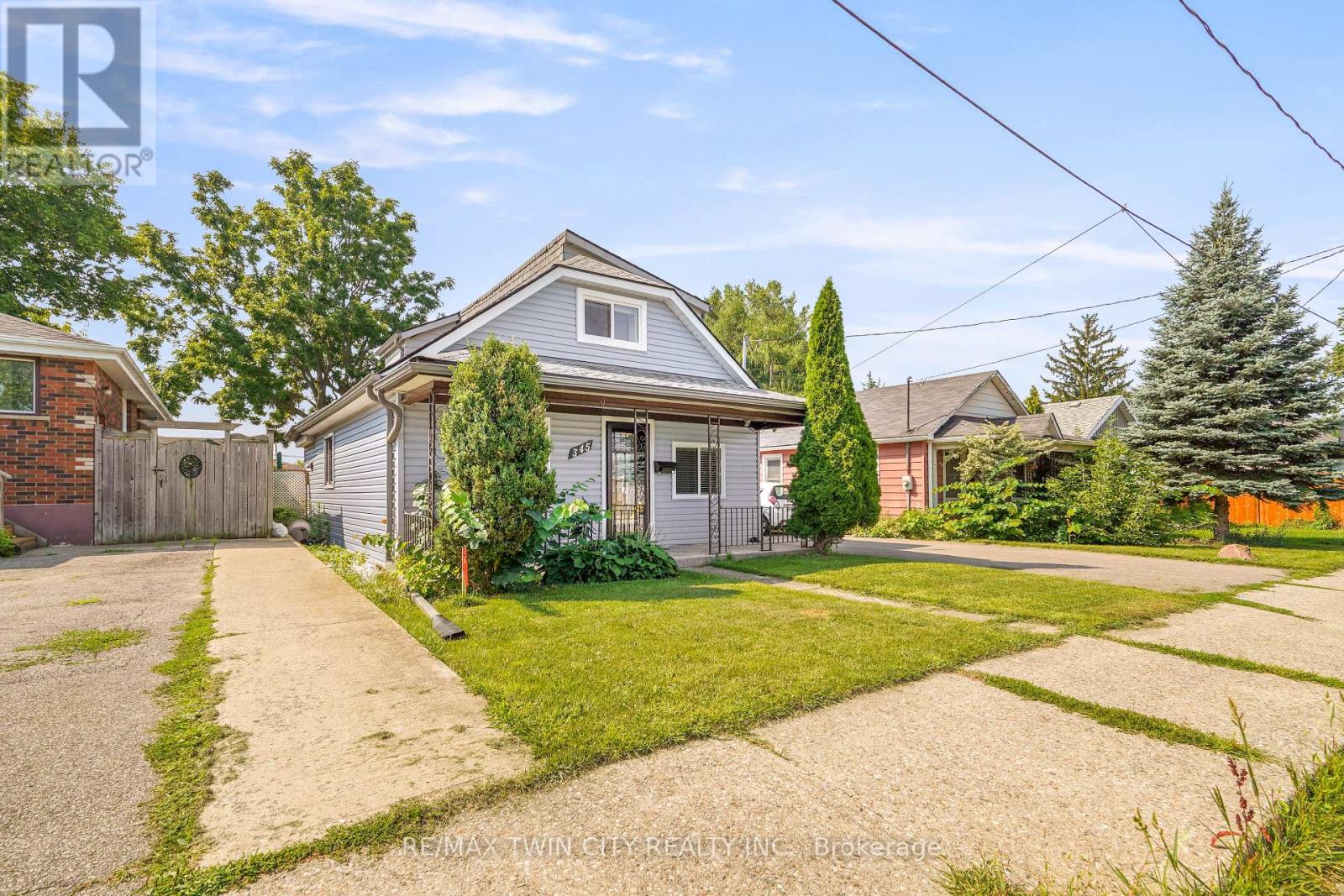 345 Nelson Street, Brantford, Ontario  N3S 4E3 - Photo 2 - X13688122