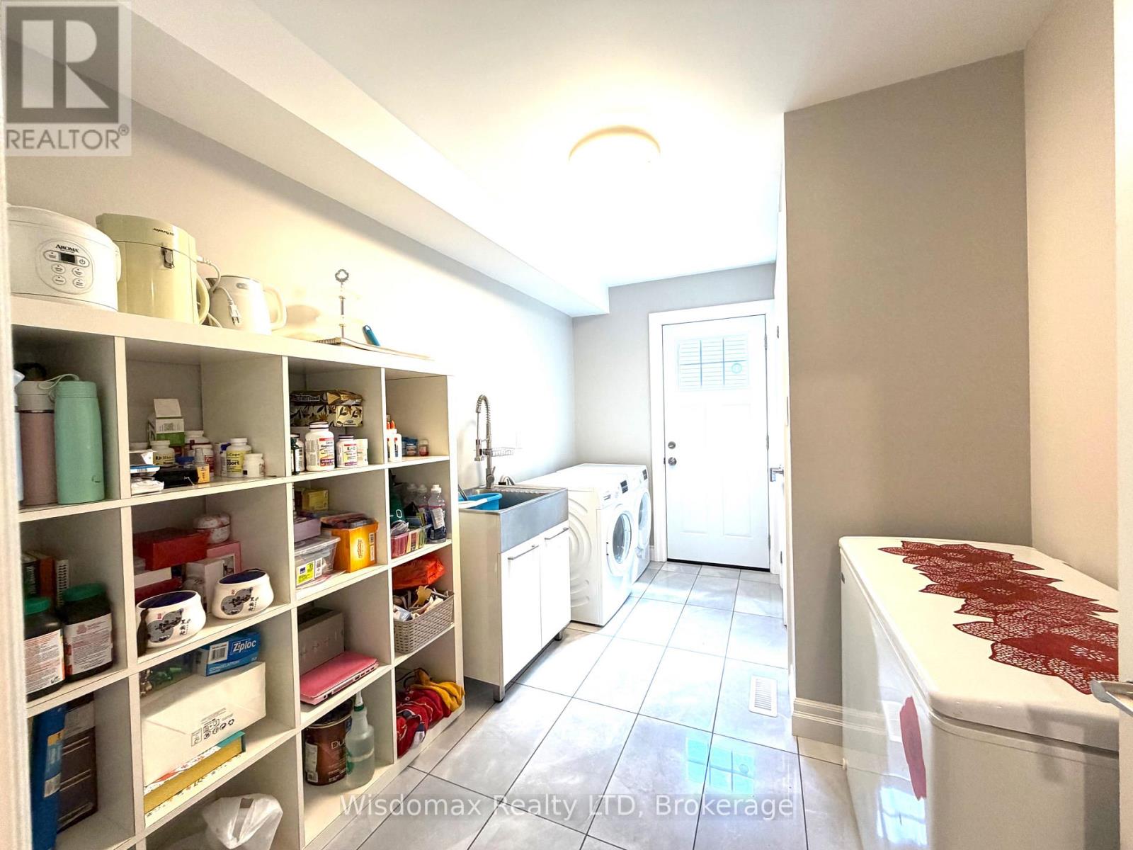 12 Sundrop Court, Hamilton, Ontario  L9K 1G5 - Photo 14 - X13687580