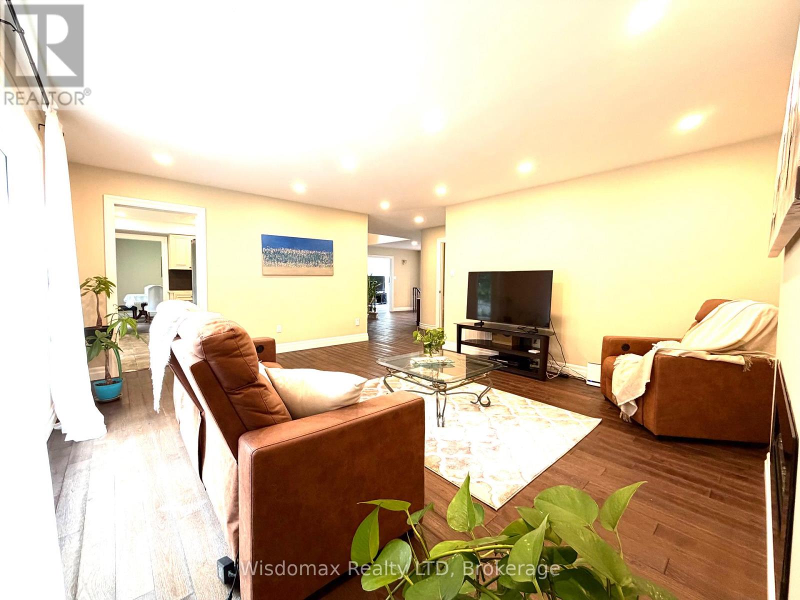12 Sundrop Court, Hamilton, Ontario  L9K 1G5 - Photo 6 - X13687580