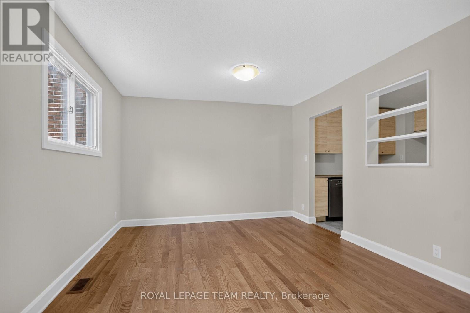 85 Glen Park Drive, Ottawa, Ontario  K1B 3Z1 - Photo 15 - X13677854