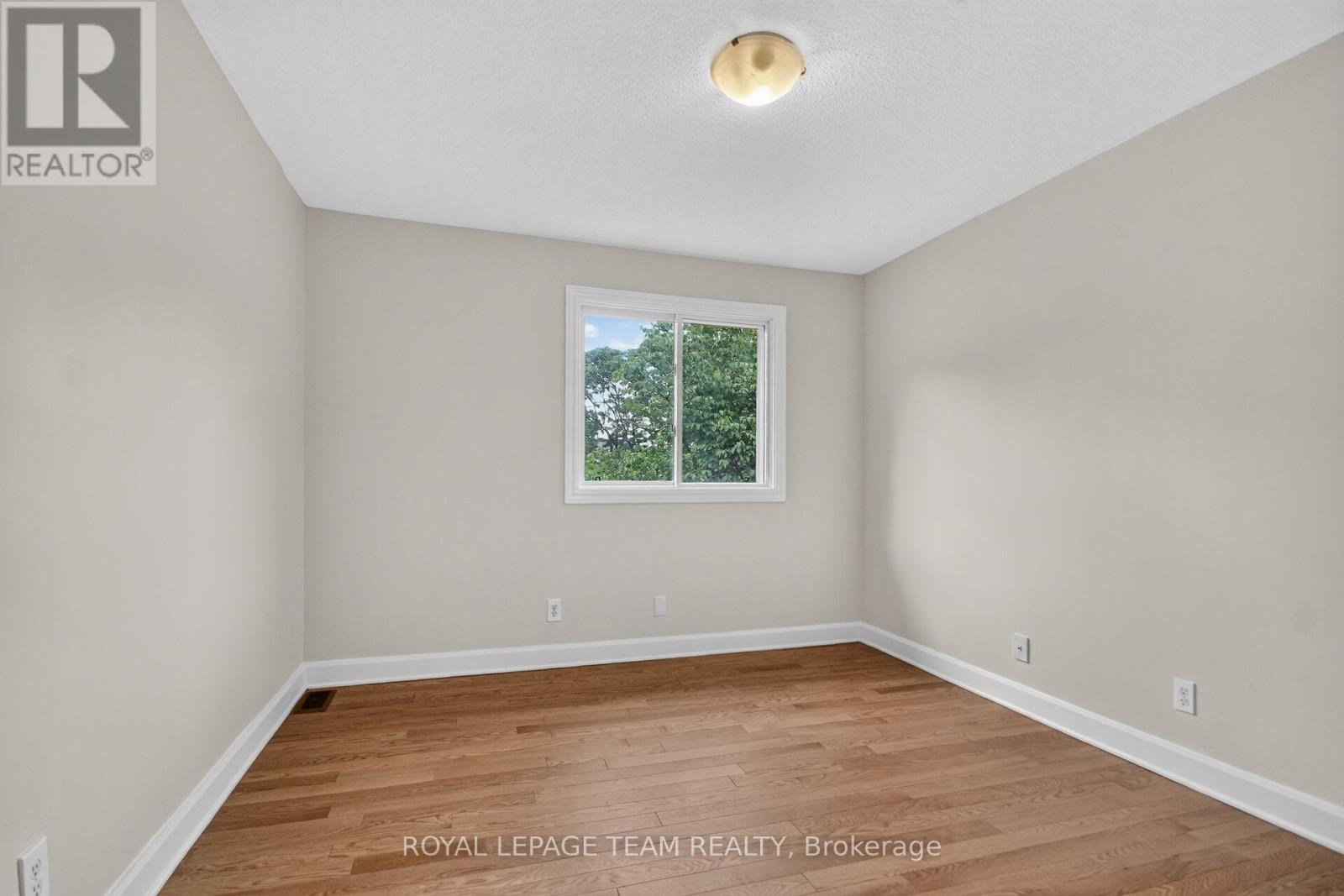 85 Glen Park Drive, Ottawa, Ontario  K1B 3Z1 - Photo 28 - X13677854