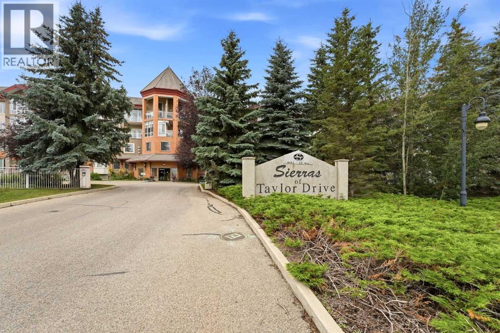 422, 4512 52 Avenue, Red Deer, Alberta  T4N 6B9 - Photo 1 - A2336932