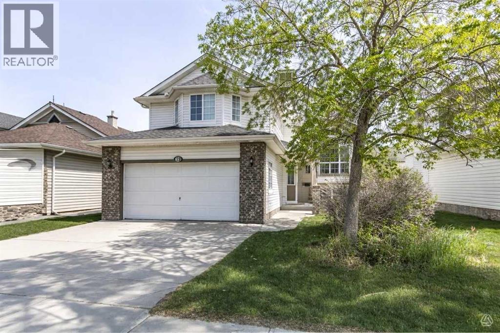 79 West Lakeview Passage, Chestermere, Alberta  T1X 1E7 - Photo 2 - A2314882