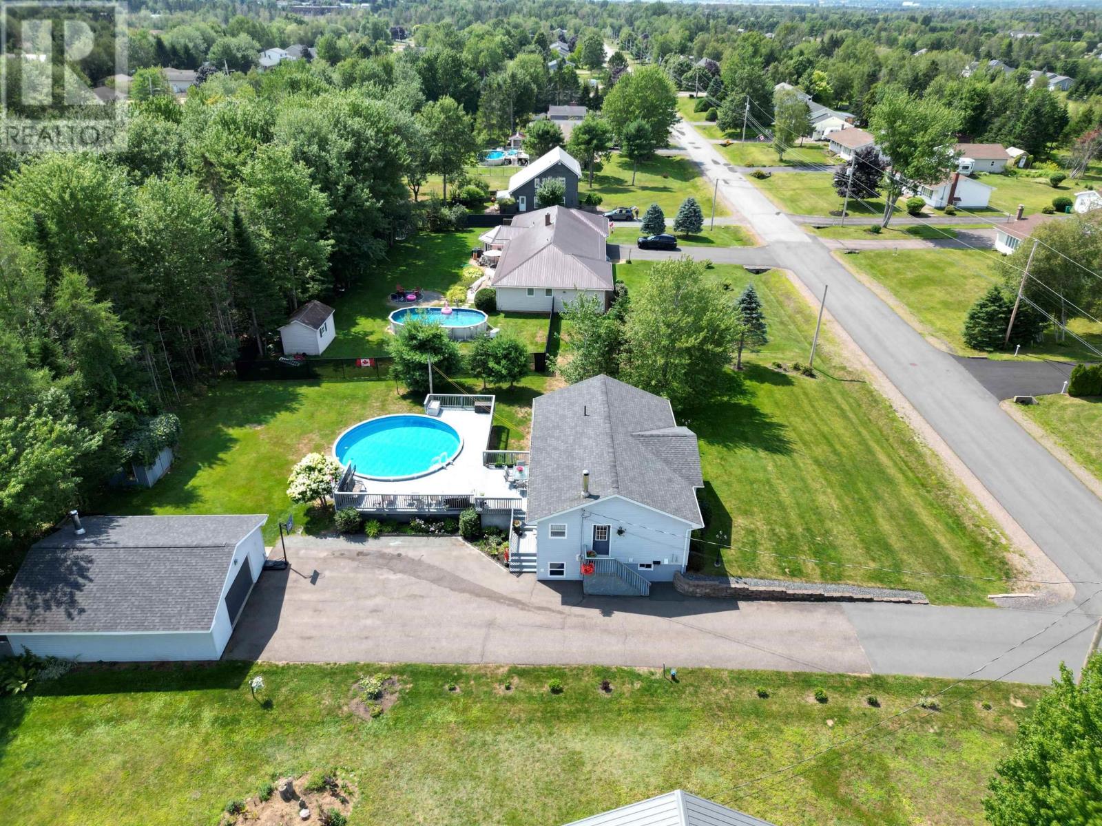 148 Forest Hill Drive, Valley, Nova Scotia  B2N 6K1 - Photo 2 - 202620572
