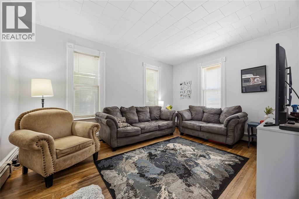 454 Maude Street, Petrolia, Ontario  N0N 1R0 - Photo 7 - 26020188