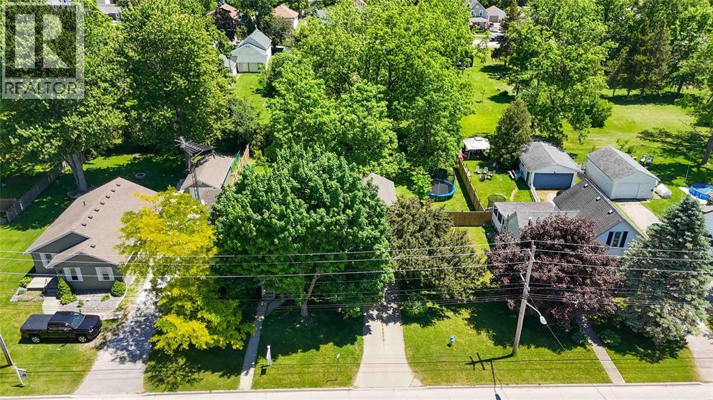 454 Maude Street, Petrolia, Ontario  N0N 1R0 - Photo 42 - 26020188