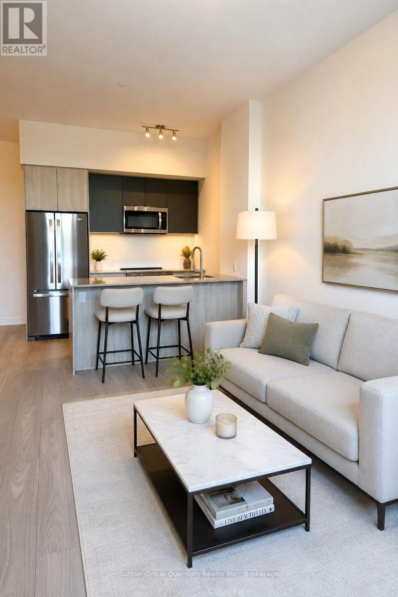 Condo Townhouse 01 - 5858 Yonge Street, Toronto, Ontario  M2M 0C6 - Photo 6 - C13590070