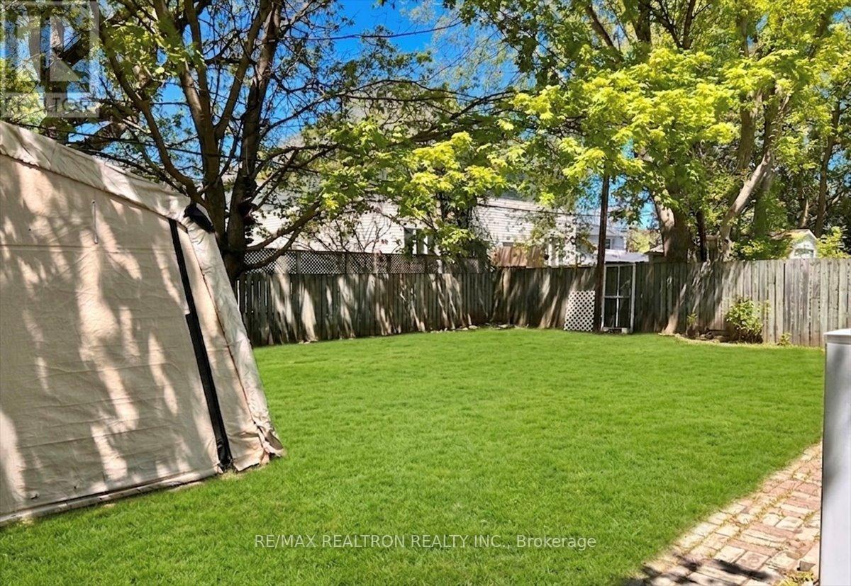 86 John Street, Barrie, Ontario  L4N 2K5 - Photo 21 - S13513840